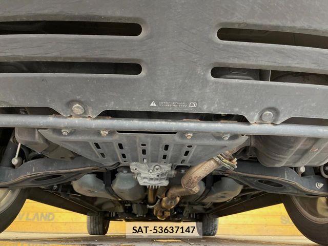 Mitsubishi DELICA 2019-05 8354320-18