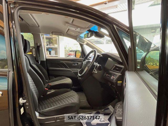 Mitsubishi DELICA 2019-05 8354320-6