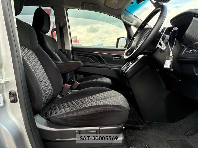 Mitsubishi DELICA 2021-03 8354319-11