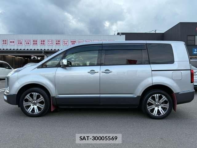 Mitsubishi DELICA 2021-03 8354319-22