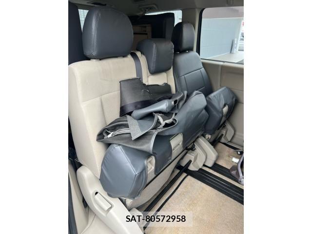 Mitsubishi DELICA 2013-01 8354323-9