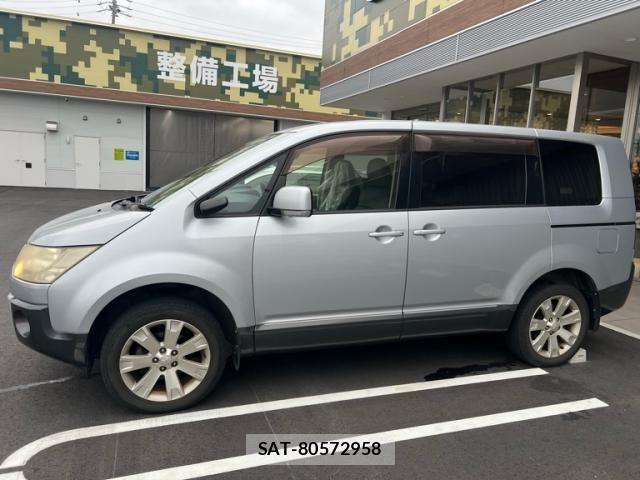 Mitsubishi DELICA 2013-01 8354323-1