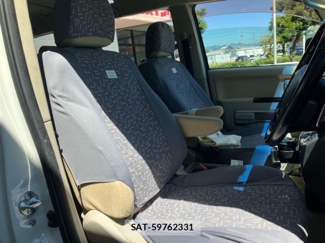 Mitsubishi DELICA 2012-01 8354324-12