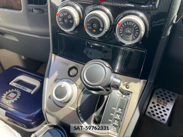 Mitsubishi DELICA 2012-01 8354324-15