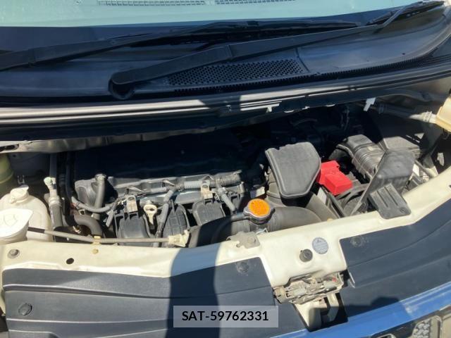Mitsubishi DELICA 2012-01 8354324-19