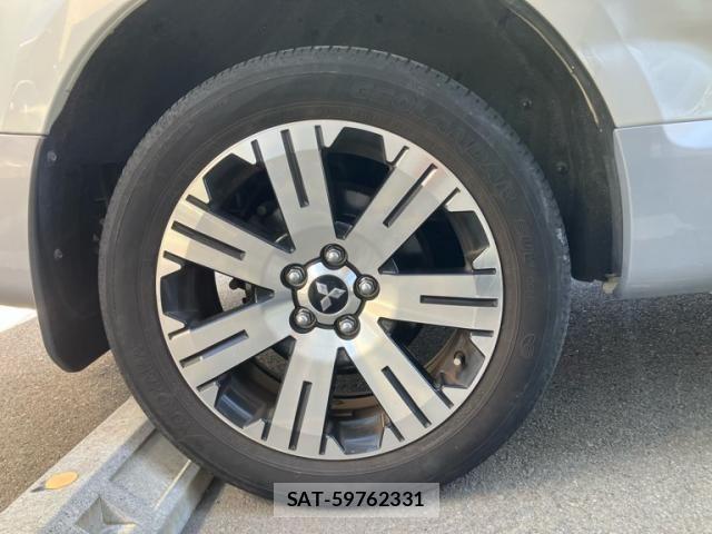 Mitsubishi DELICA 2012-01 8354324-6