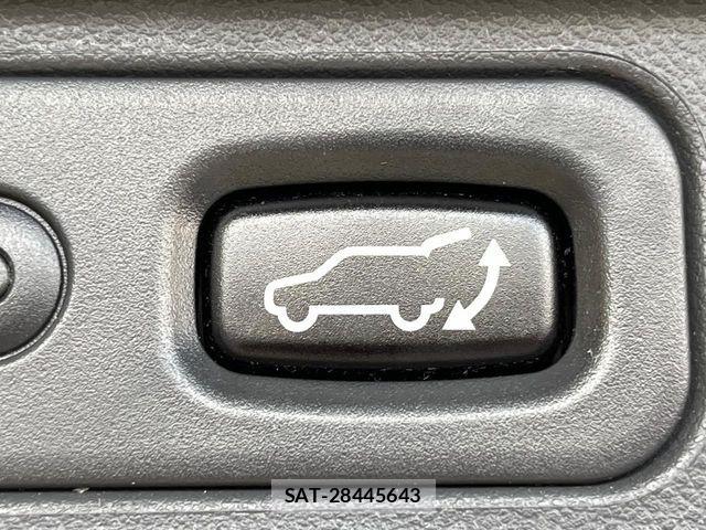 Mitsubishi DELICA 2016-02 8354321-6
