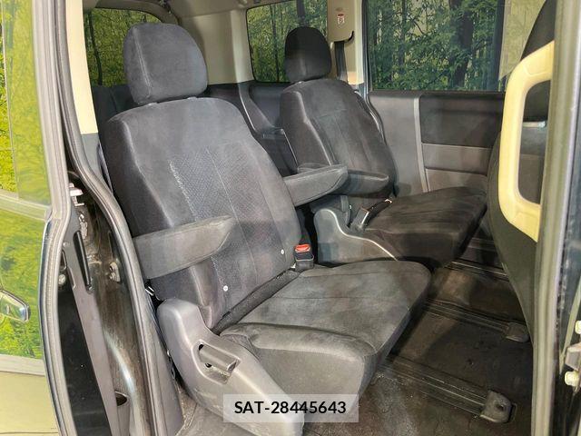 Mitsubishi DELICA 2016-02 8354321-8