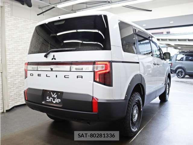 Mitsubishi DELICA 2024-05 8354314-17