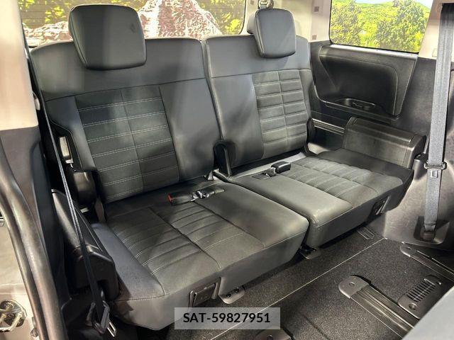 Mitsubishi DELICA 2025-05 8354313-9