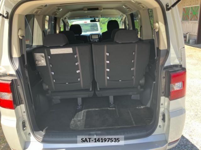 Mitsubishi DELICA 2007-09 8354322-12