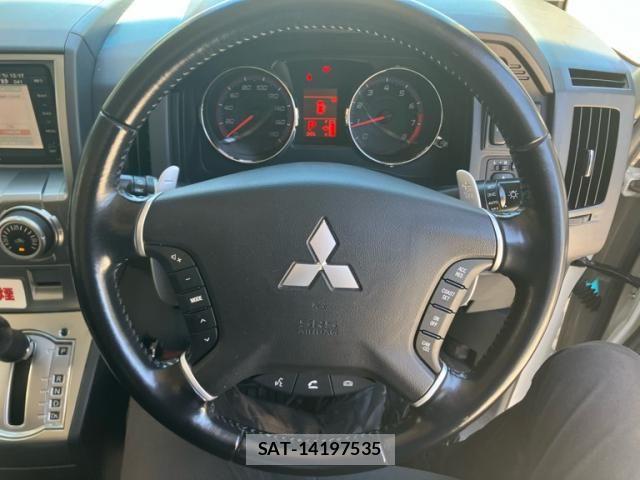 Mitsubishi DELICA 2007-09 8354322-14