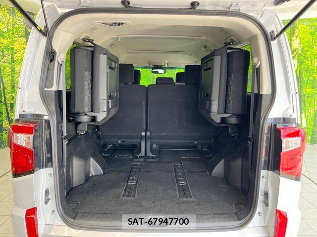 Mitsubishi DELICA 2023-07 8354316-10