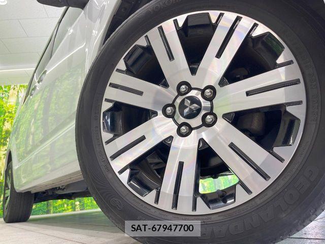 Mitsubishi DELICA 2023-07 8354316-13