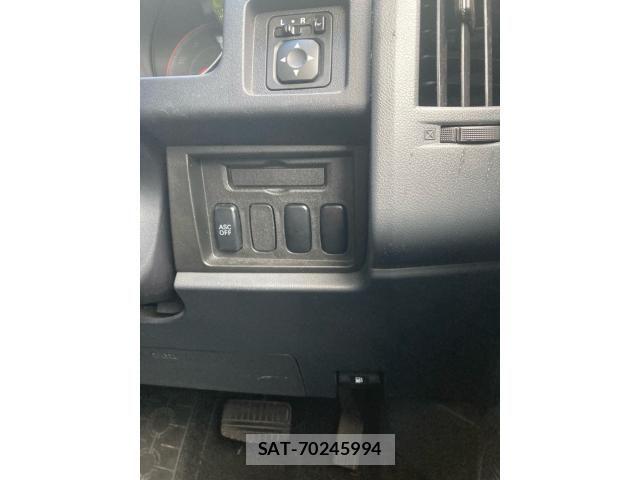 Mitsubishi DELICA 2008-09 8365615-15