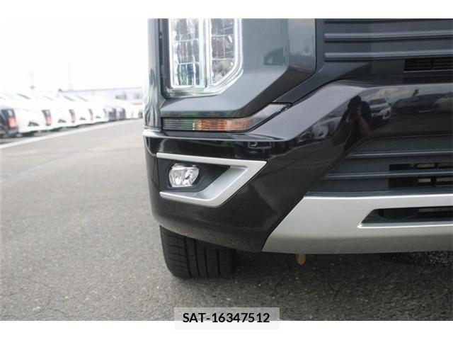 Mitsubishi DELICA 2024-03 8365600-18