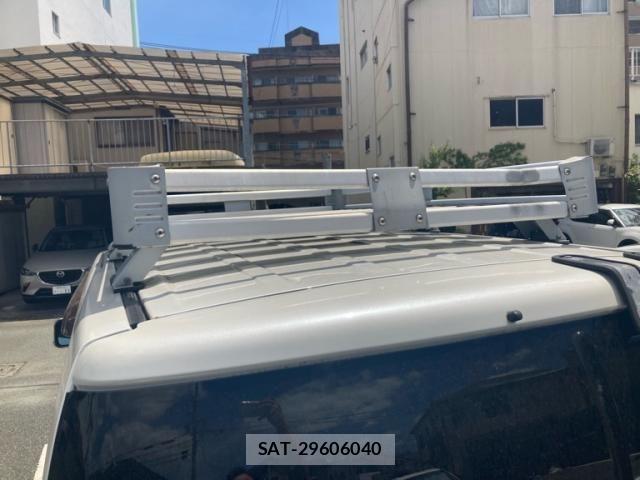 Mitsubishi DELICA 2014-01 8365611-9