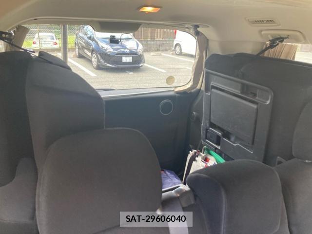 Mitsubishi DELICA 2014-01 8365611-15