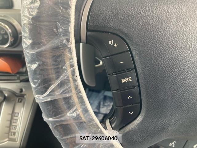 Mitsubishi DELICA 2014-01 8365611-19