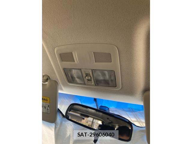 Mitsubishi DELICA 2014-01 8365611-26