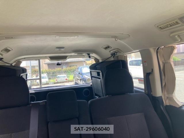 Mitsubishi DELICA 2014-01 8365611-27