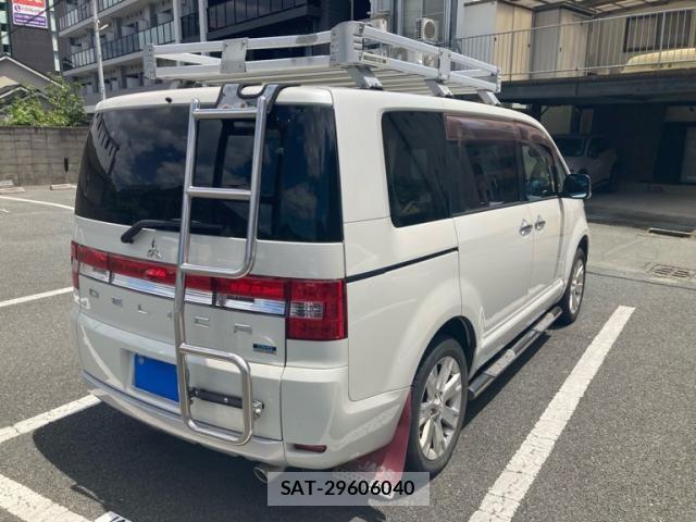 Mitsubishi DELICA 2014-01 8365611-7