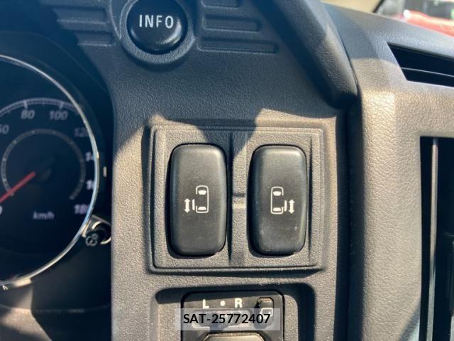 Mitsubishi DELICA 2010-01 8365613-14