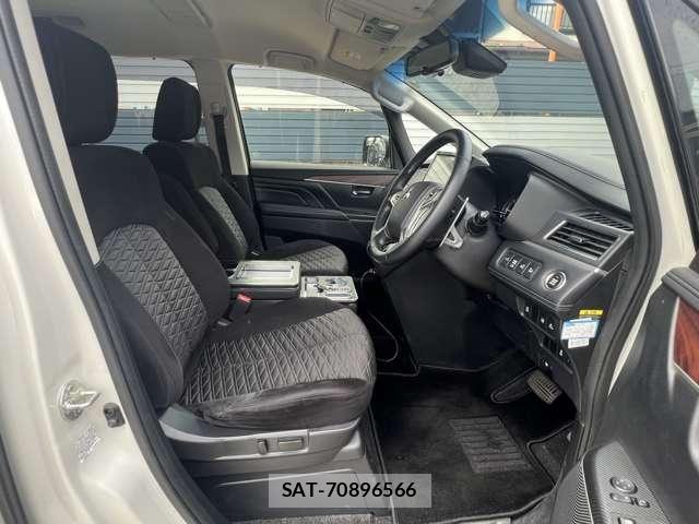 Mitsubishi DELICA 2019-10 8365606-9