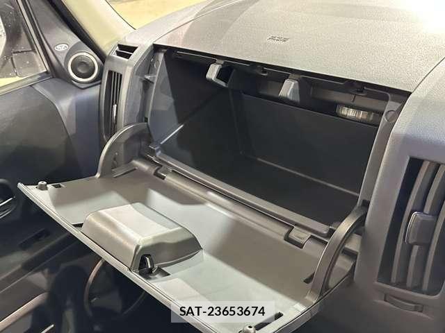 Mitsubishi DELICA 2008-07 8365610-24