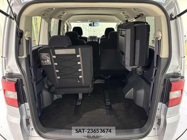 Mitsubishi DELICA 2008-07 8365610-28