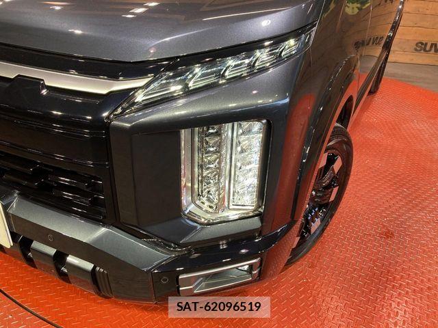 Mitsubishi DELICA 2026-04 8365588-12
