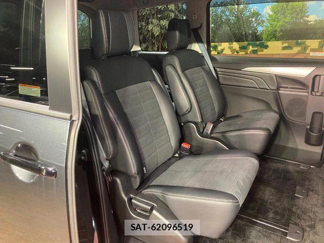 Mitsubishi DELICA 2026-04 8365588-8