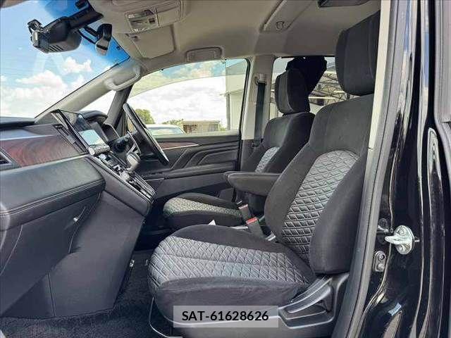 Mitsubishi DELICA 2022-06 8365598-16