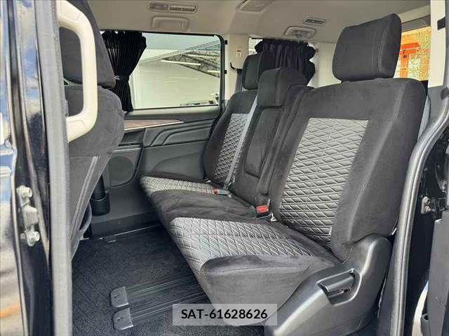 Mitsubishi DELICA 2022-06 8365598-17