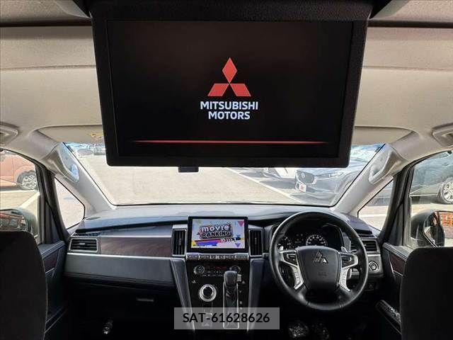 Mitsubishi DELICA 2022-06 8365598-1