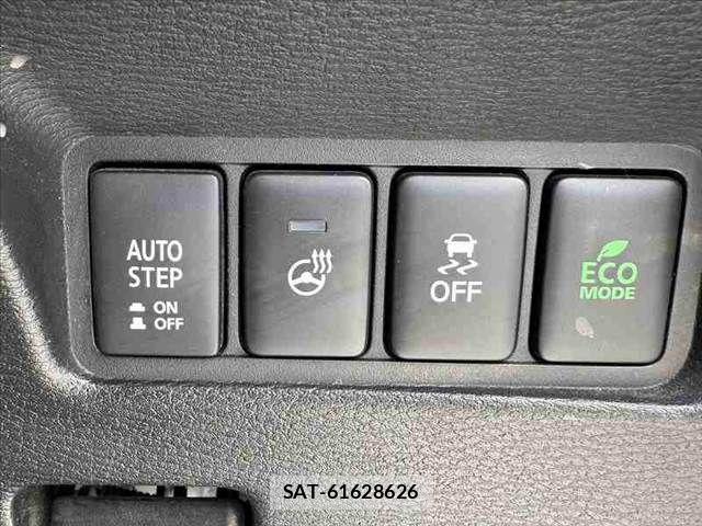 Mitsubishi DELICA 2022-06 8365598-28
