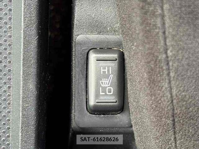 Mitsubishi DELICA 2022-06 8365598-4