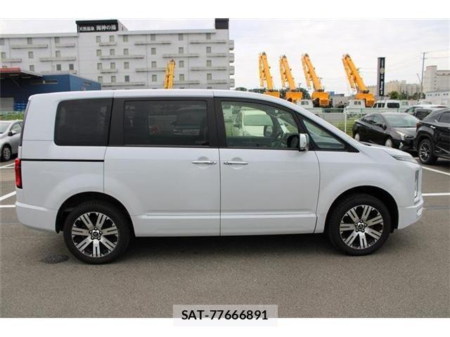 Mitsubishi DELICA 2024-02 8365595-9