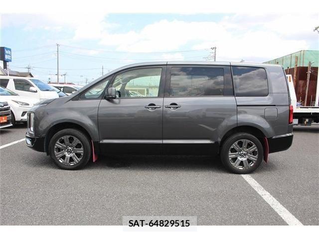 Mitsubishi DELICA 2021-10 8365596-10