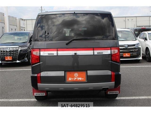 Mitsubishi DELICA 2021-10 8365596-12