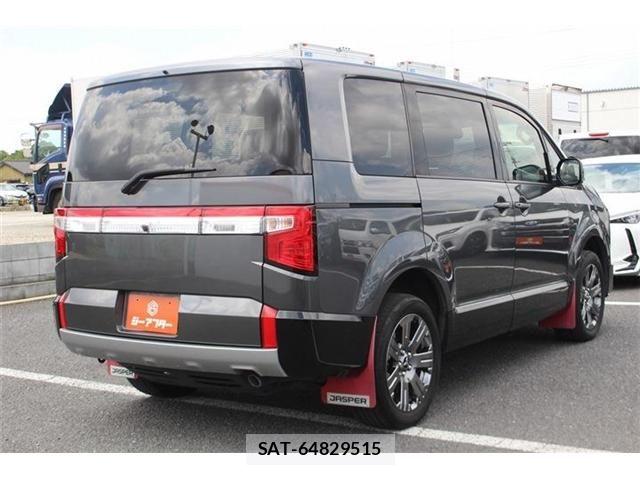 Mitsubishi DELICA 2021-10 8365596-13