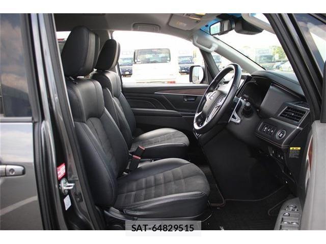 Mitsubishi DELICA 2021-10 8365596-20