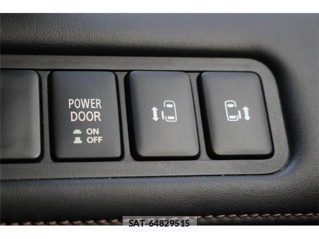 Mitsubishi DELICA 2021-10 8365596-4