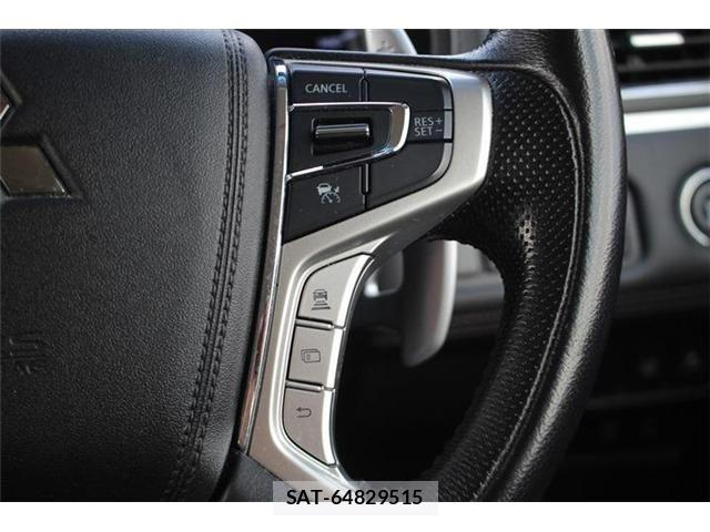 Mitsubishi DELICA 2021-10 8365596-6