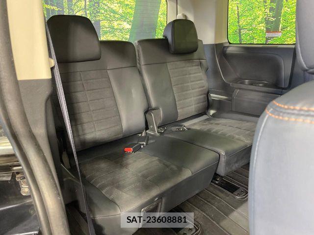 Mitsubishi DELICA 2018-10 8365604-9