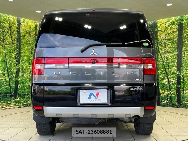 Mitsubishi DELICA 2018-10 8365604-15