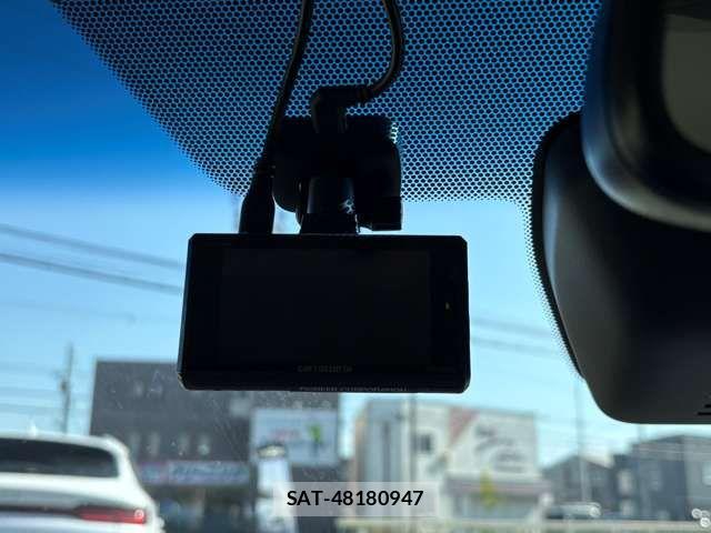 Mitsubishi DELICA 2023-02 8365592-15