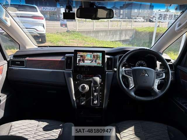 Mitsubishi DELICA 2023-02 8365592-5