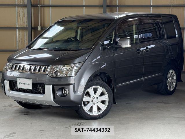 Mitsubishi DELICA 2013-02 8365608-0