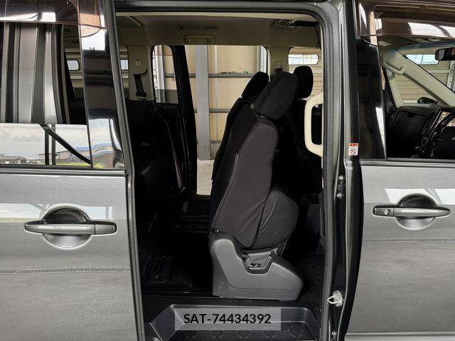 Mitsubishi DELICA 2013-02 8365608-25